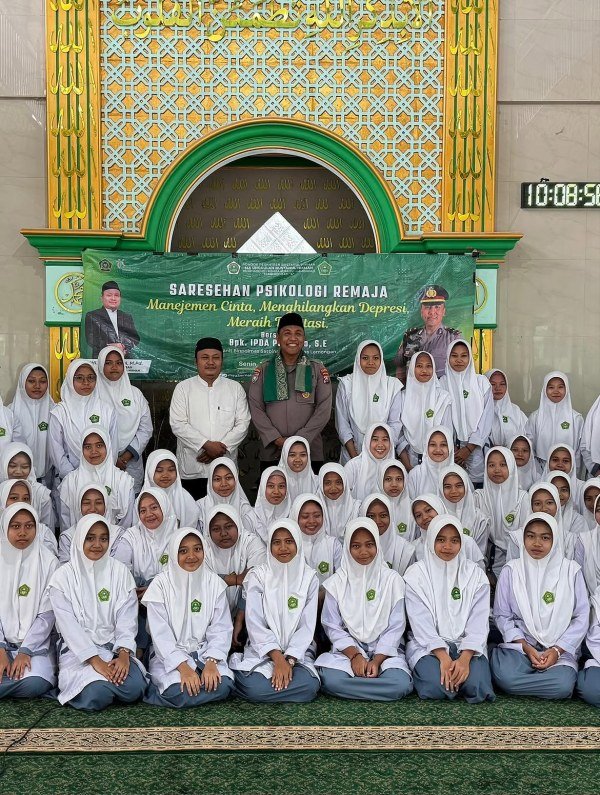 Terimakasih Pak Purnomopolisibaik Telah Berkenan Hadir Di Tengah Tengah Siswa Siswi Mau Bu...