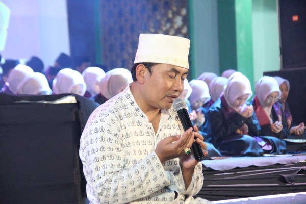 Wisuda Ma